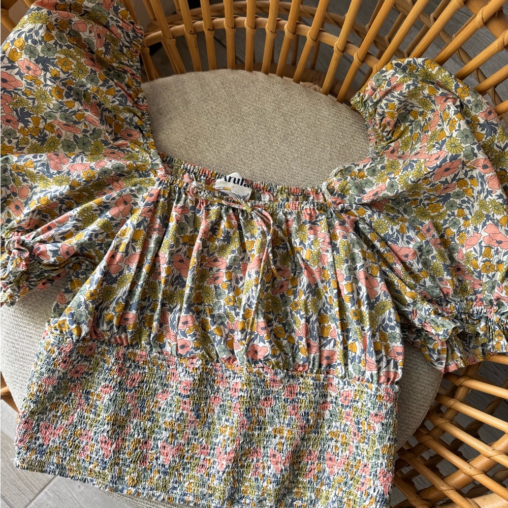 ARULA Floral Puff Sleeve Smocked Crop Top in Pink, Olive, and Cream